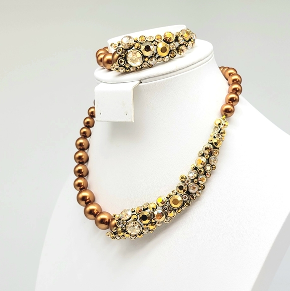 Heidi Daus Gold Pearl and Diamond Swarovski Crystal Asymmetrical Jewelry Set - Picture 7 of 14